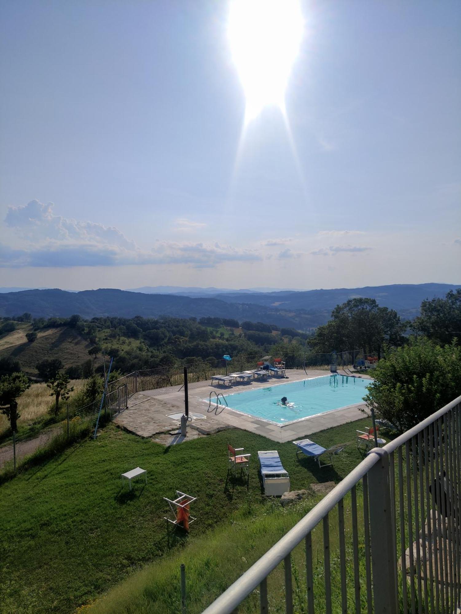 Вилла Agriturismo Borgo San Benedetto Пьетралунга Экстерьер фото