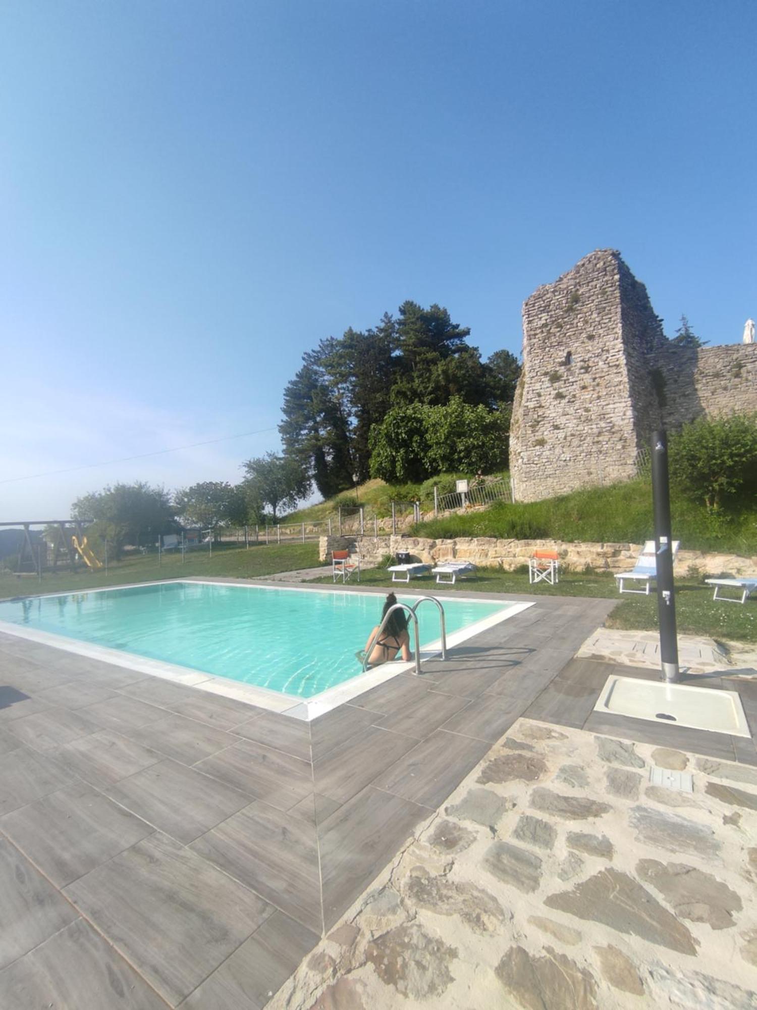Вилла Agriturismo Borgo San Benedetto Пьетралунга Экстерьер фото