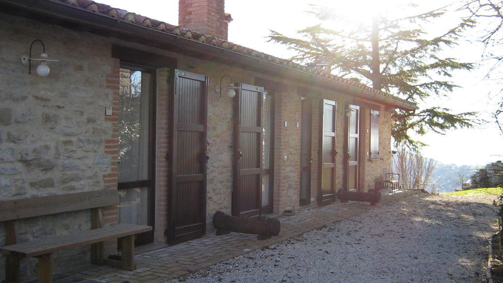 Вилла Agriturismo Borgo San Benedetto Пьетралунга Экстерьер фото